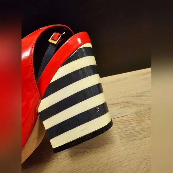 Kate Spade ♠️ wedges - Picture 16 of 16